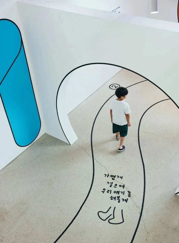韩国成夏权展览馆百年特展的空间叙事—用空间语言诠释展厅设计的本质