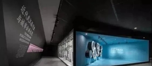 当展厅变成"PPT展墙"如何打破单调，用设计唤醒空间叙事？