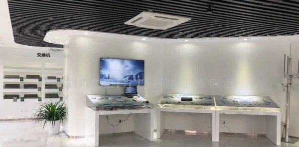 信锐技术企业展厅设计