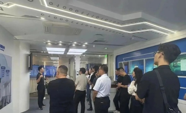 信锐技术企业展厅设计