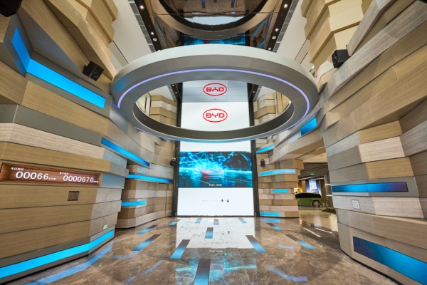 比亚迪新能源展厅设计