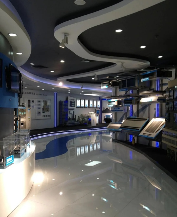 800平美的集团展厅设计突破传统，打造沉浸式产品展厅