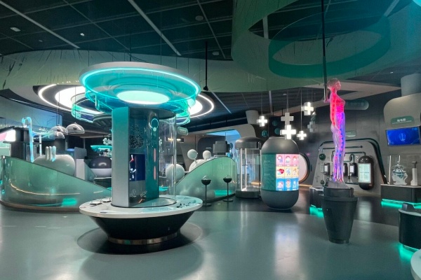 深圳科技馆生物医药展区：科技守护健康的多维呈现