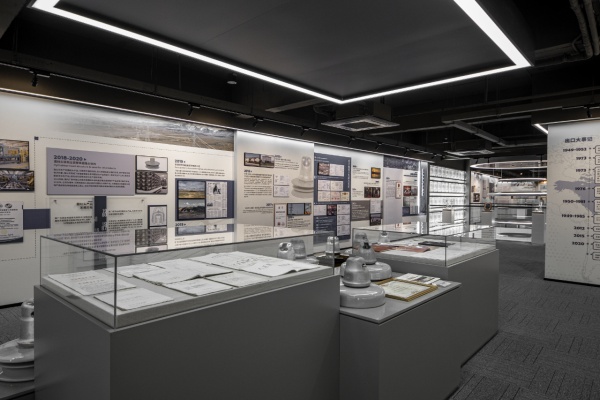 大瓷集团企业展厅中心设计