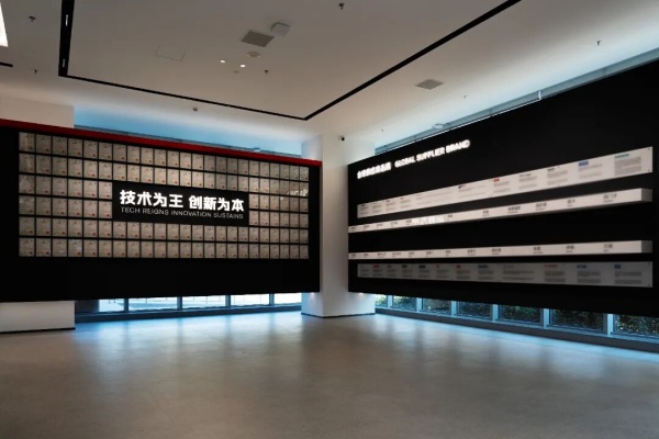 以内容驱动空间，以科技诠释实力——制造业企业展厅设计