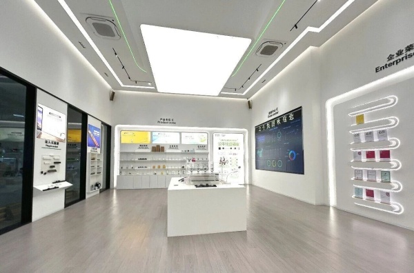 公牛集团展厅设计案例｜300㎡双层空间，如何把“插座龙头”的技术实力搬进展厅？